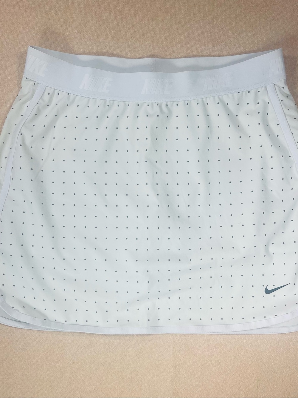 Nike White Tennis Skort with Gray Micro Dot Print